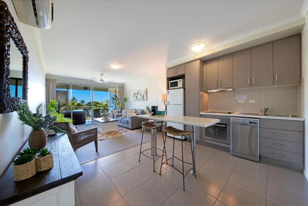 Waterlily - One Bedroom Apartment Airlie Beach